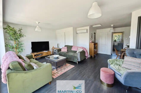 706aabb9--4B92-85...