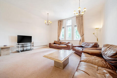 1334740-7-6895fbd...