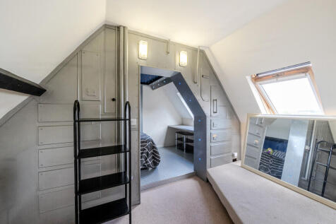 1334740-18-6895fc...