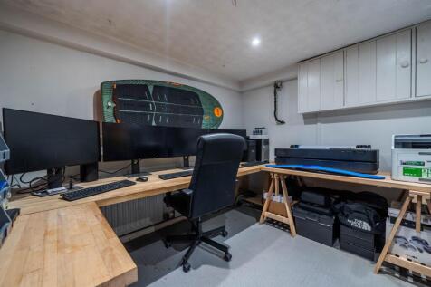 OFFICE/STORE