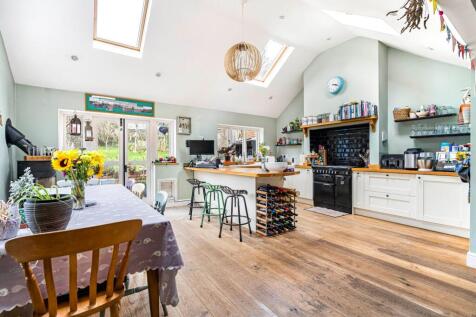 Kitchen/Family Room