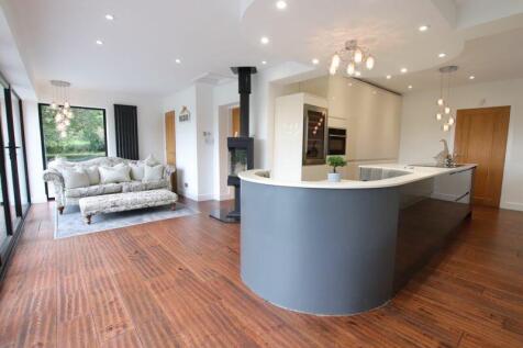 Dining Kitchen/Family Room