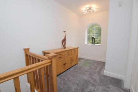 First Floor Galleried Landing 
