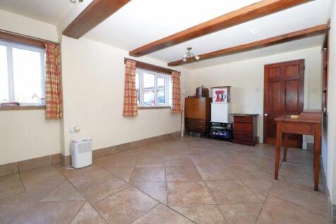 Farmhouse - Lounge