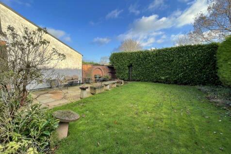 Farmhouse - Rear Garden