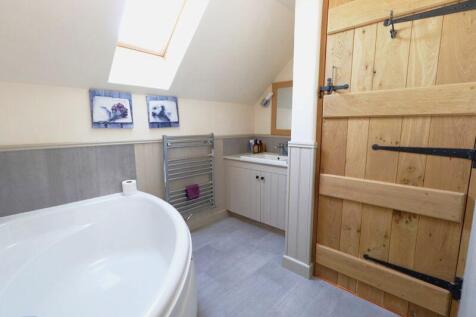 Annex - L-Shaped Bathroom