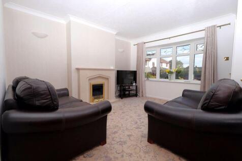 Lounge (Front Elevation)