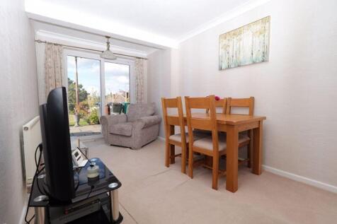 Family Room/Bedroom 3 (Rear Elevation)