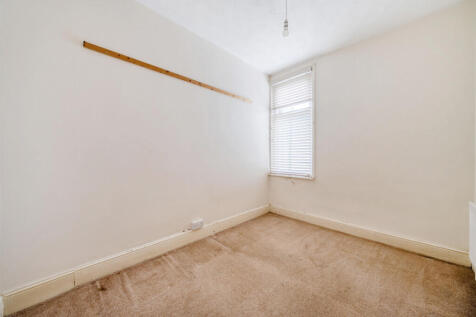 1386186-8-693beb2...