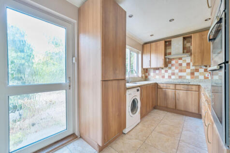 1345682-6-68b0916...