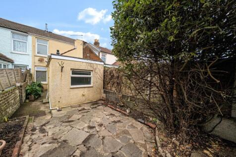 1395161-2-694aa05...