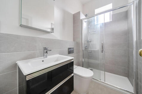 1354348-4-68c1af5...