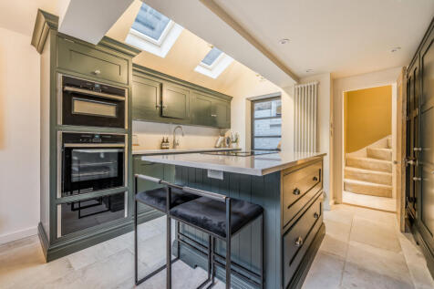 1361984-15-68df94...