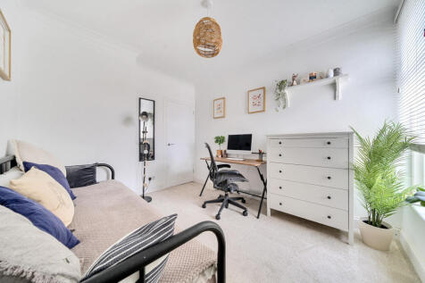 1375376-6-6908b50...