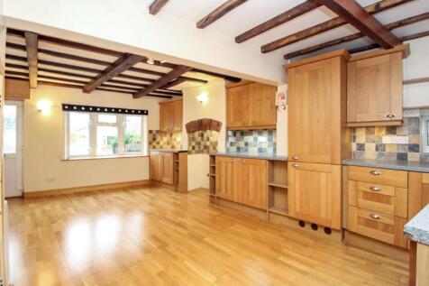 Kitchen Diner 2.jpg