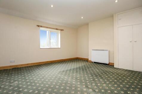Bedroom 1.jpg