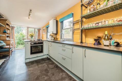 Property Image 4
