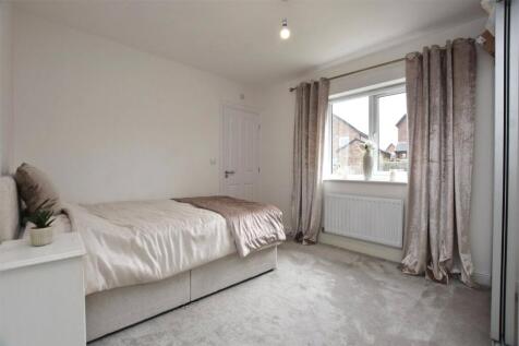 Bedroom With Ensuite