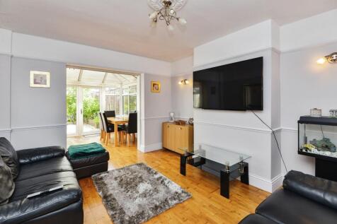 Rear Lounge