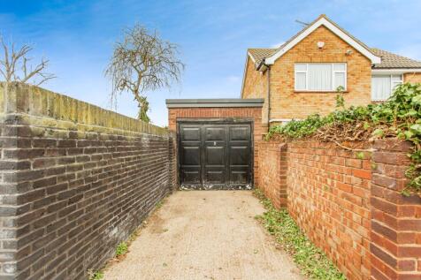 Garage &amp; Driveway