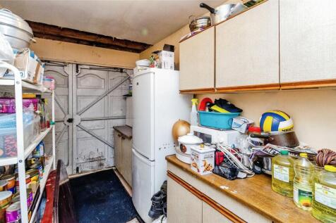 Utility Room/Garage