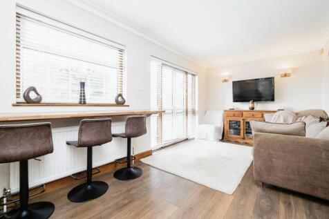 Breakfast/Familyroom