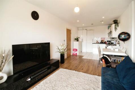 Lounge/Kitchen