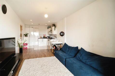 Lounge/Kitchen