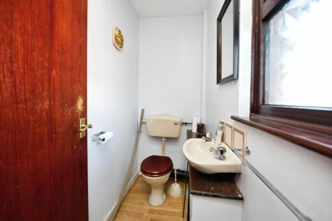 Ground Floor Wc
