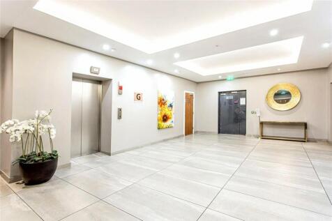 Entrance/Lift Lobby
