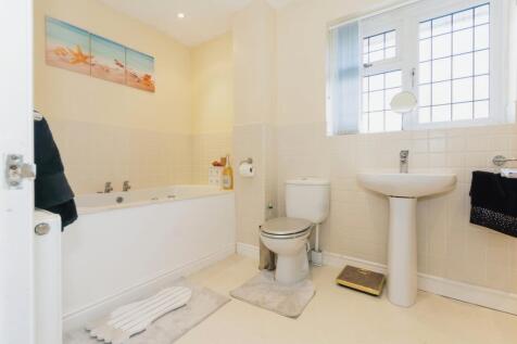 Bath and Shower Room