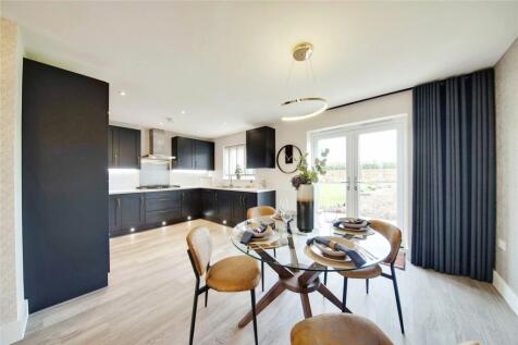 Kitchen/Dining Area