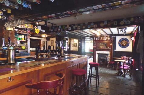 Main Bar area &amp; seat