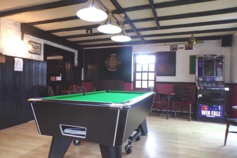 2nd seating area &amp; p