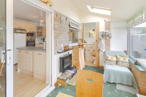 Conservatory &amp; WC