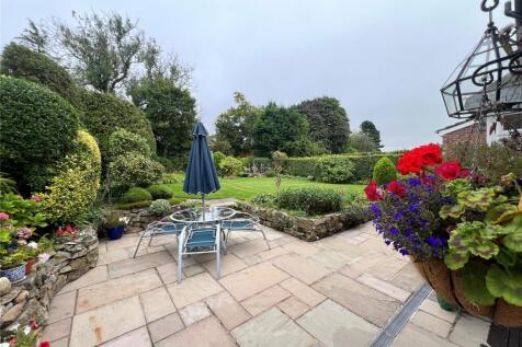 Entertainment Patio