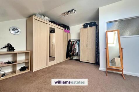 Dressing Room/Bedroom