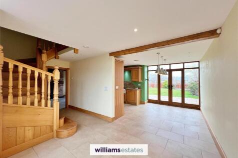 Accommodation/Kitchen