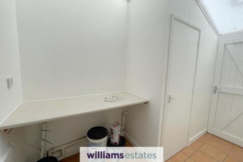 Utility &amp; Cloaks