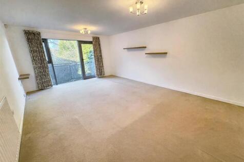 Open Plan Living/ Dining and Kitchen