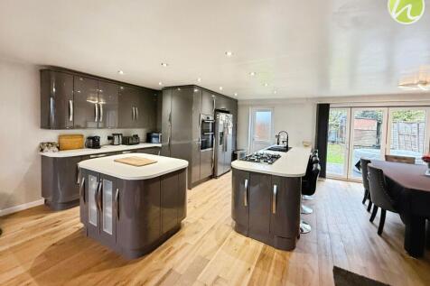 Living/ Kitchen/ Family Area