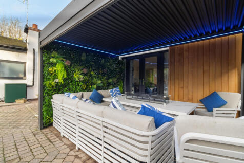 Patio Dining Area