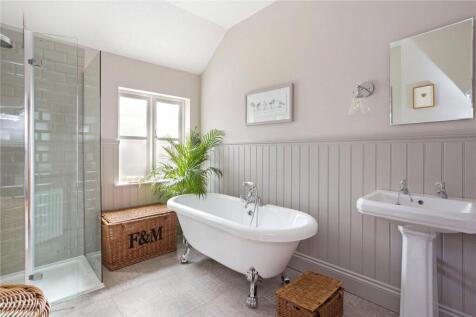 Cottage Bathroom
