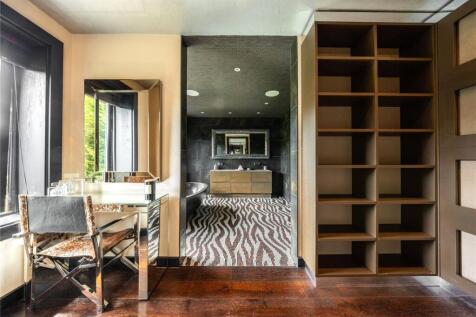 Dressing Room