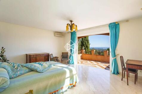 Bedroom Wooden floor