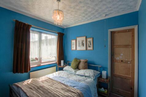 IMG_6935-HDRBedroom 3A