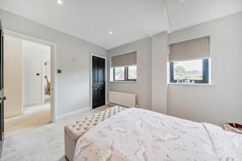 1344515-16-68b18a15f0a53