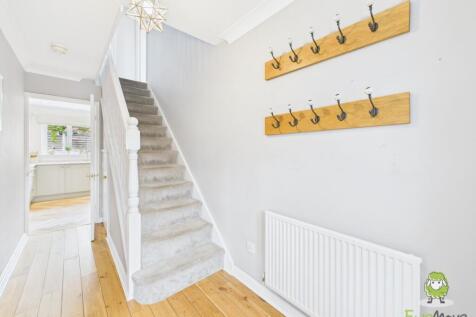 CAM02463G0-PR0086-STILL005