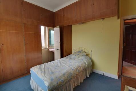 Bedroom 3 (2)