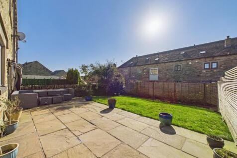 Rear South Facing Garden